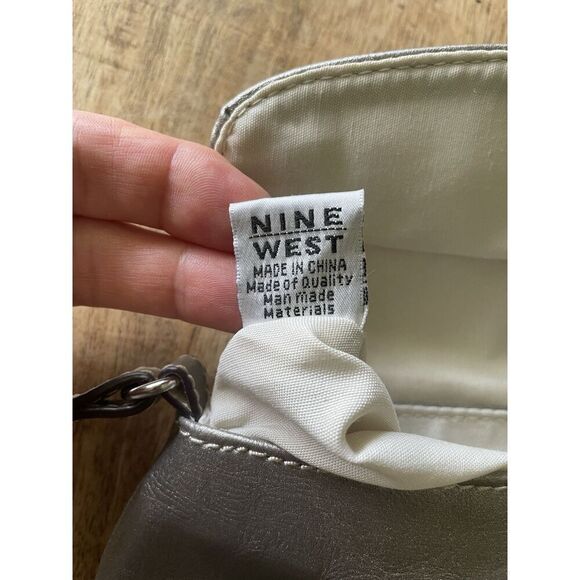 Nine West Metallic Silver Mini Crossbody Purse Buckle Flap Adjustable Strap - Picture 2 of 7